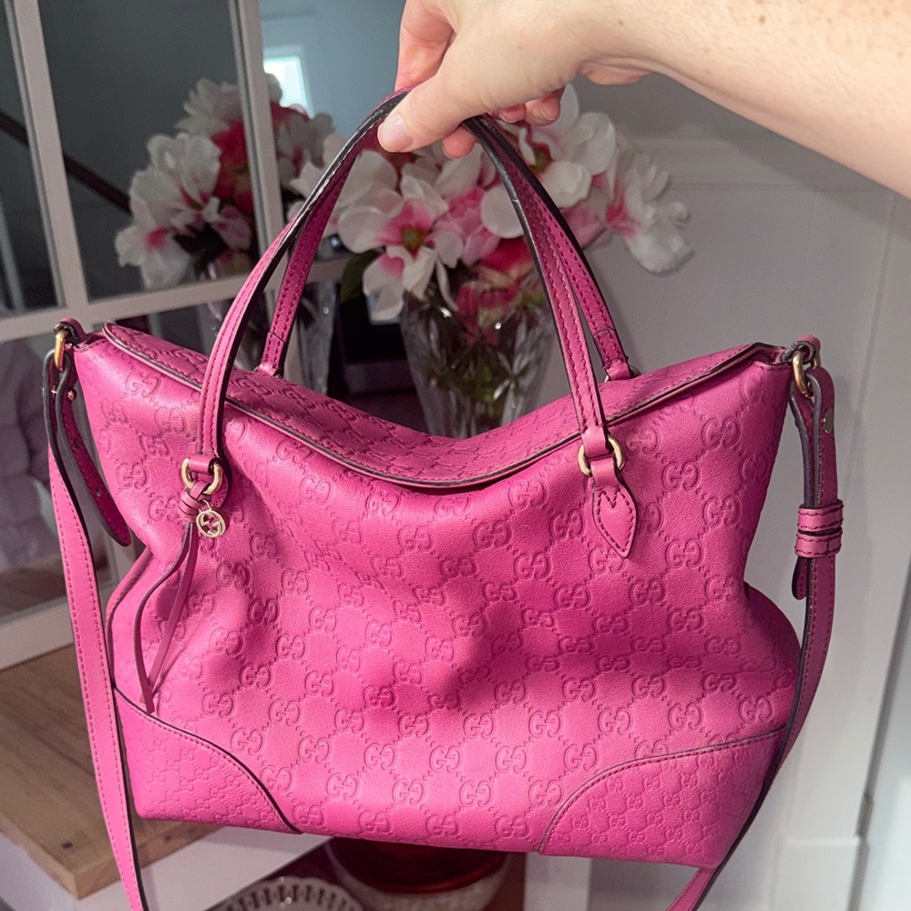 Authentic Gucci Guccissima Bree Top Handle Foldover Convertible Fuchsia Bag